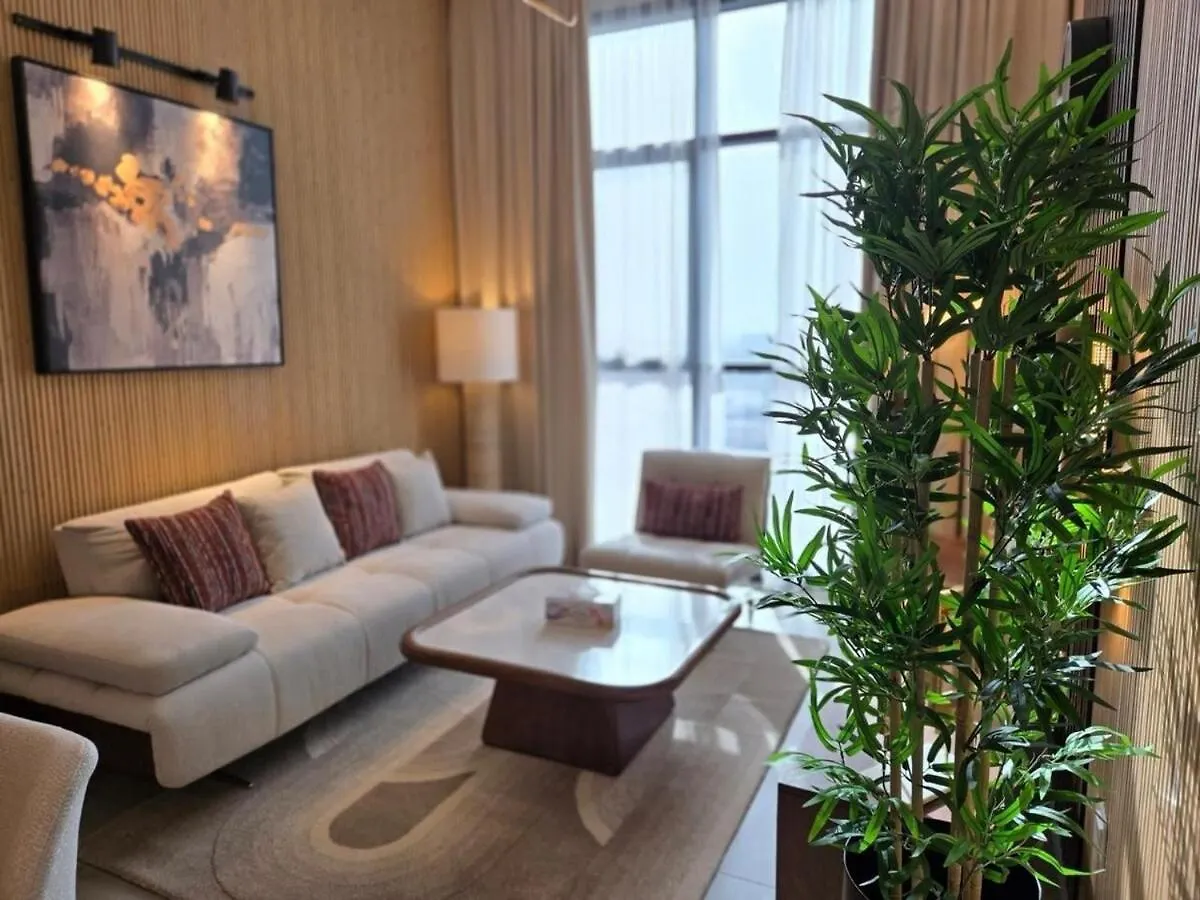 Private Apartment In Sharjah - 1Br Golden Sunset