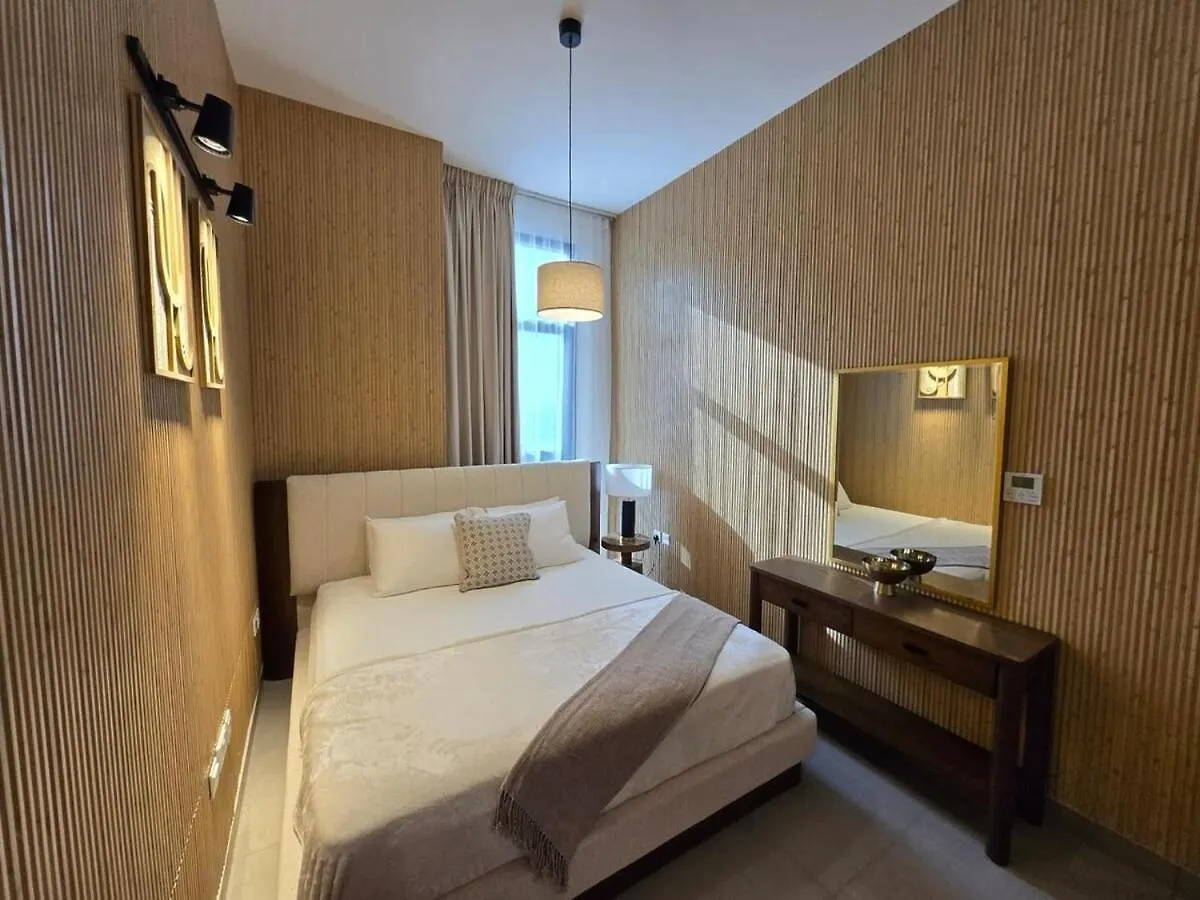 Private Apartment In Sharjah - 1Br Golden Sunset